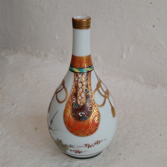 Porcelain Vase White Gold 5.75" Bohemian Eclectic Lovely - Picture 1 of 8